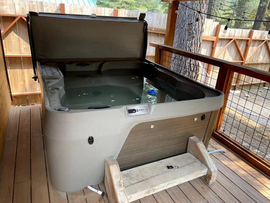 Familyfuncabin Tahoma Екстер'єр фото