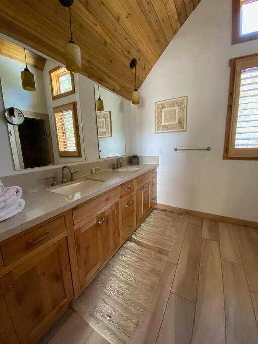 Familyfuncabin Tahoma Екстер'єр фото